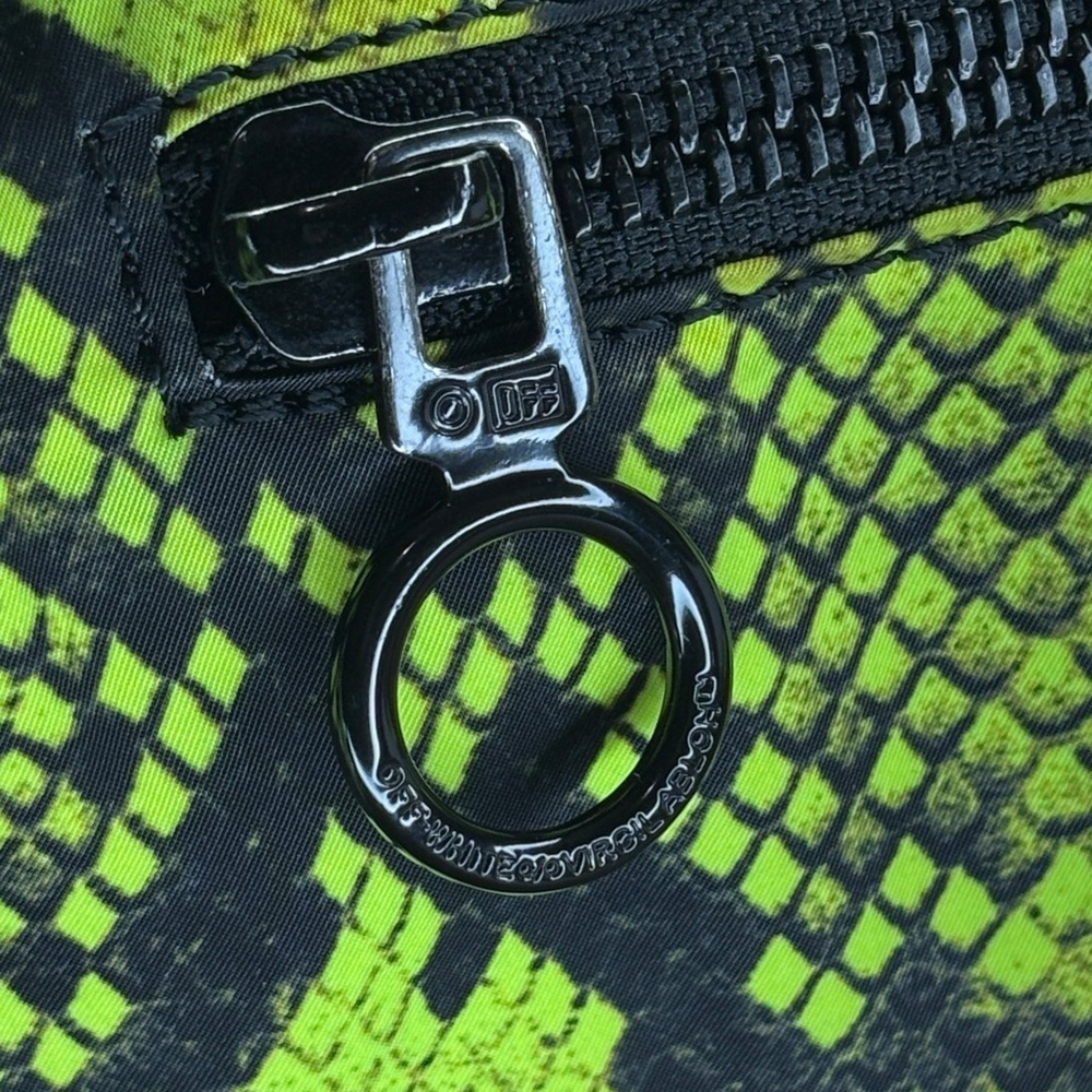 Off-White Neon Python Belt Bag Streetwear Luxury Italy Rare - Picture 6 of 16
